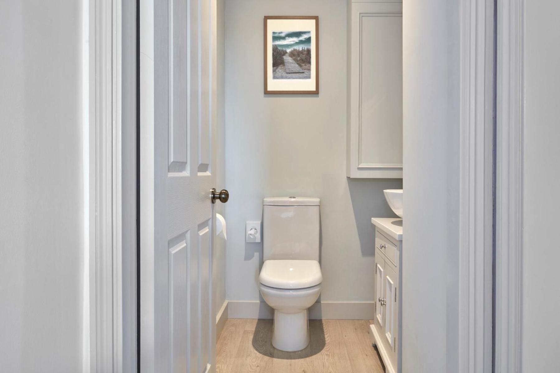 Bosun Cottage - Boutique Retreat On The Beach Deal Extérieur photo
